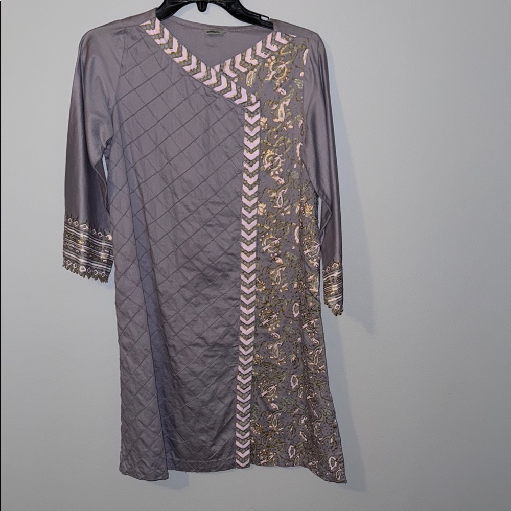 Elegant Gray and Gold Embroidered Tunic